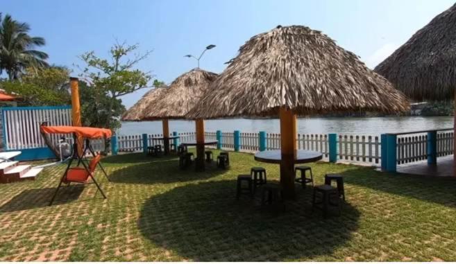 Hotel La Cueva Del Pirata Casitas Dış mekan fotoğraf